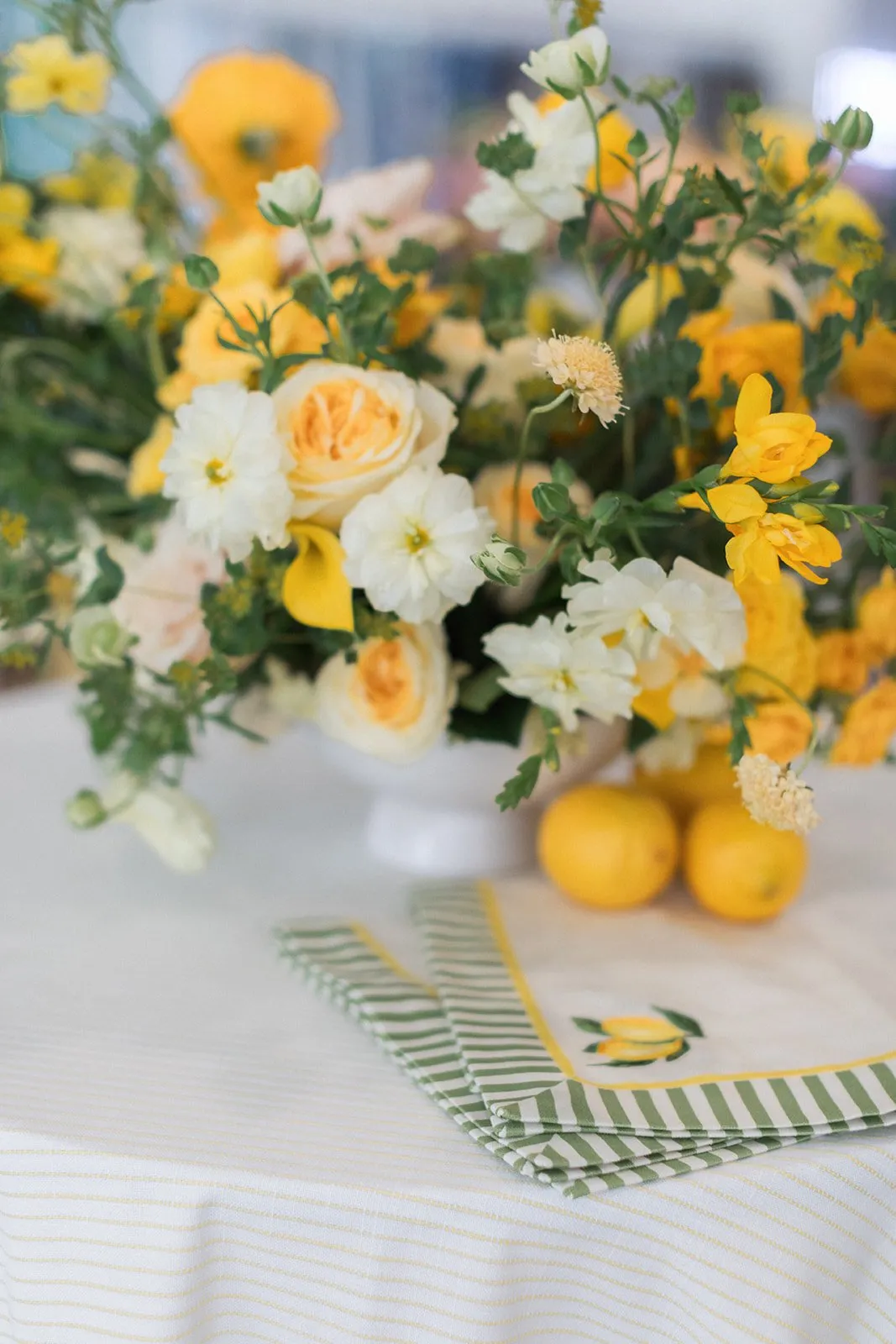 Butter yellow florals and lemons for the BBJ Tavola Sorrento Sunkiss linen launch