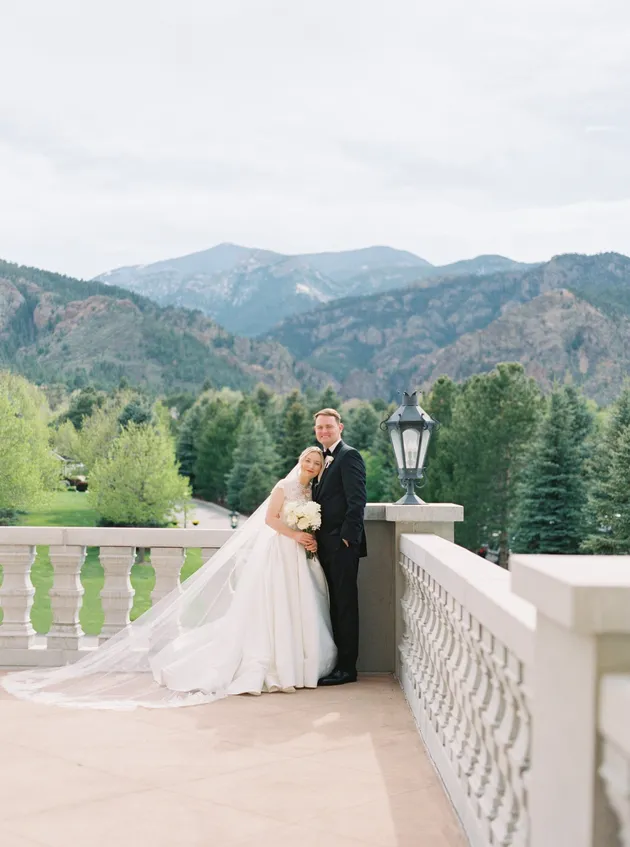 Ethereal white wedding at The Broadmoor