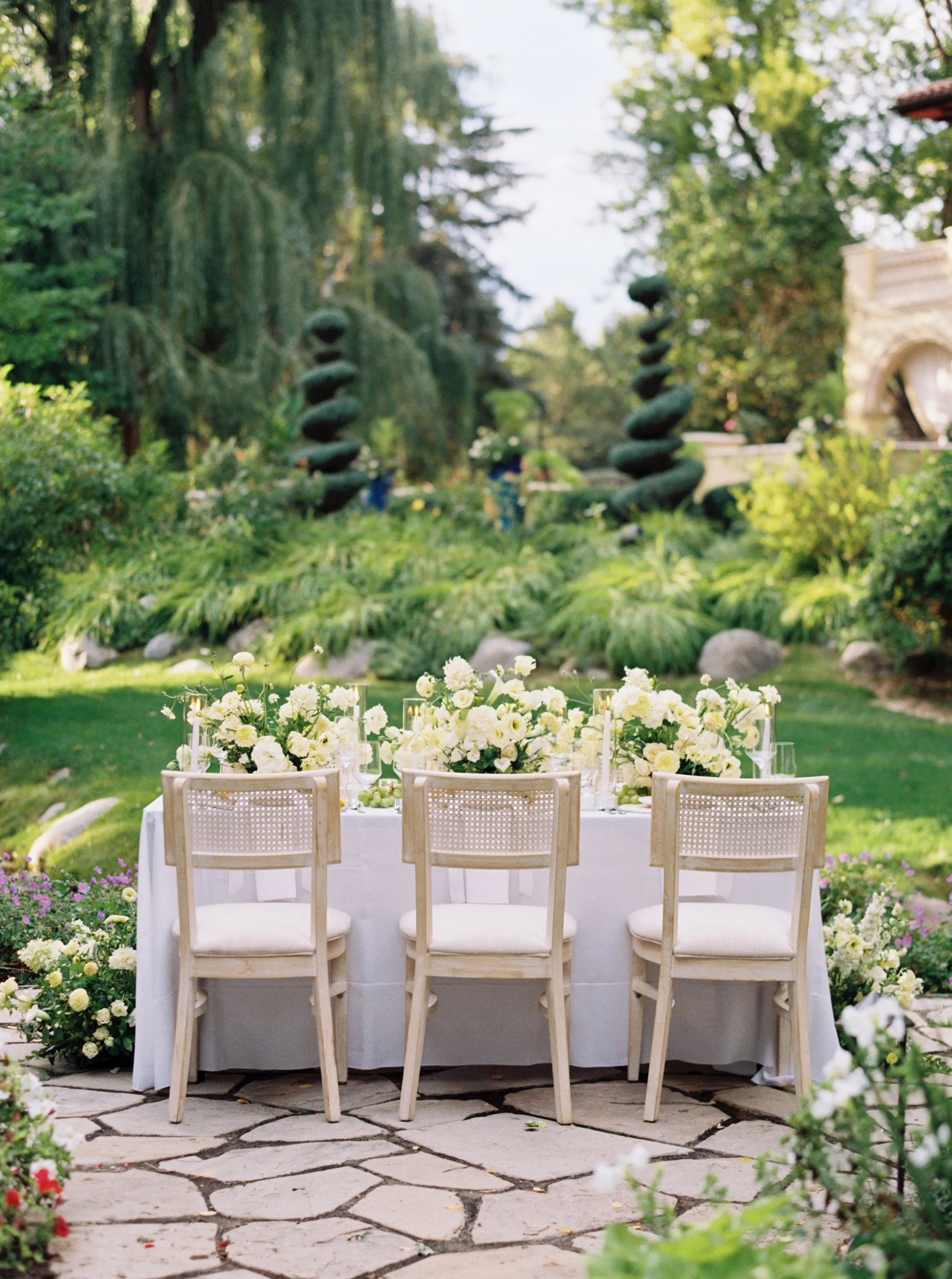 Butter yellow wedding inspiration at Oceana’s Garden, image 2