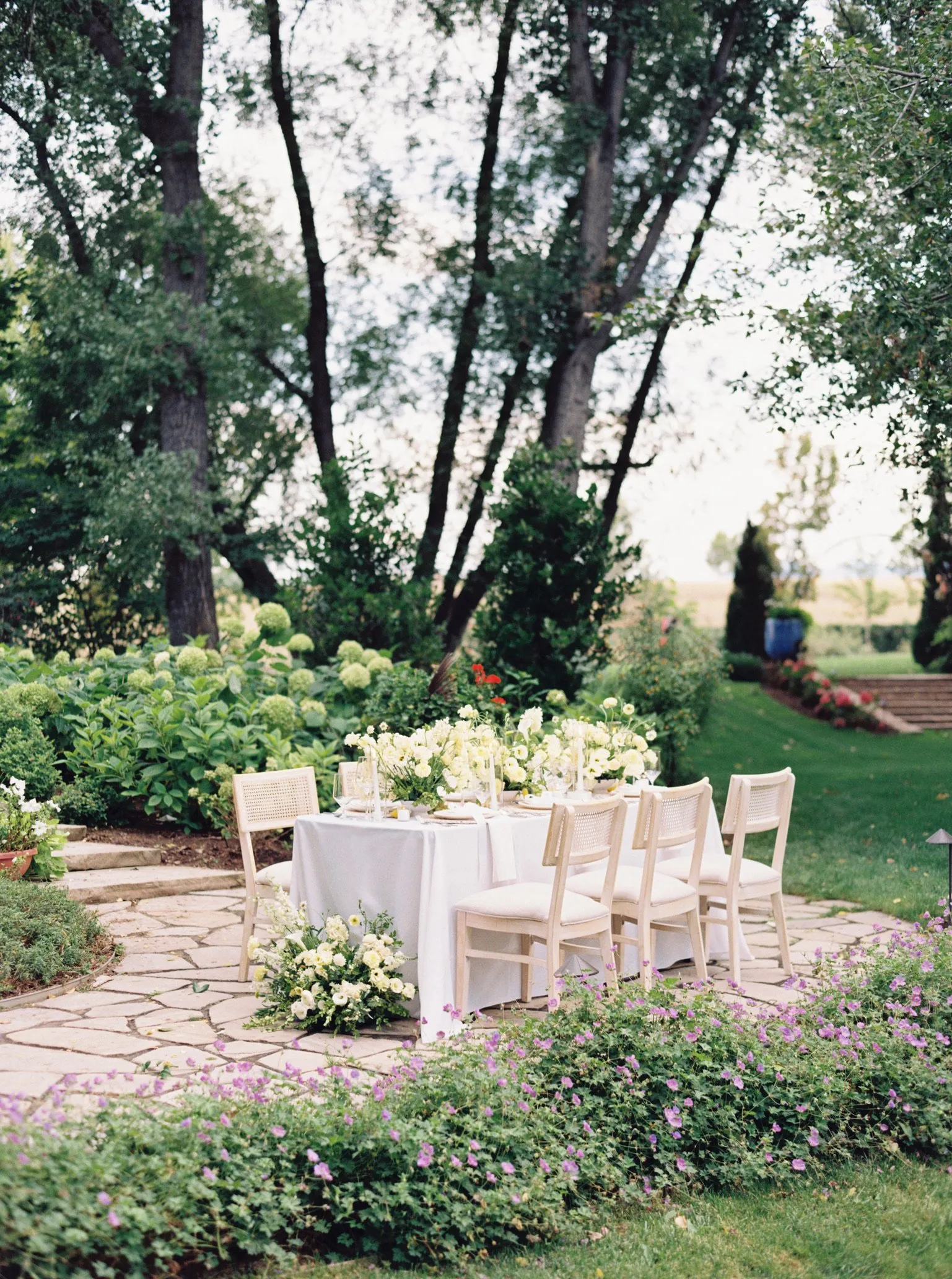 Butter yellow wedding inspiration at Oceana’s Garden, image 4