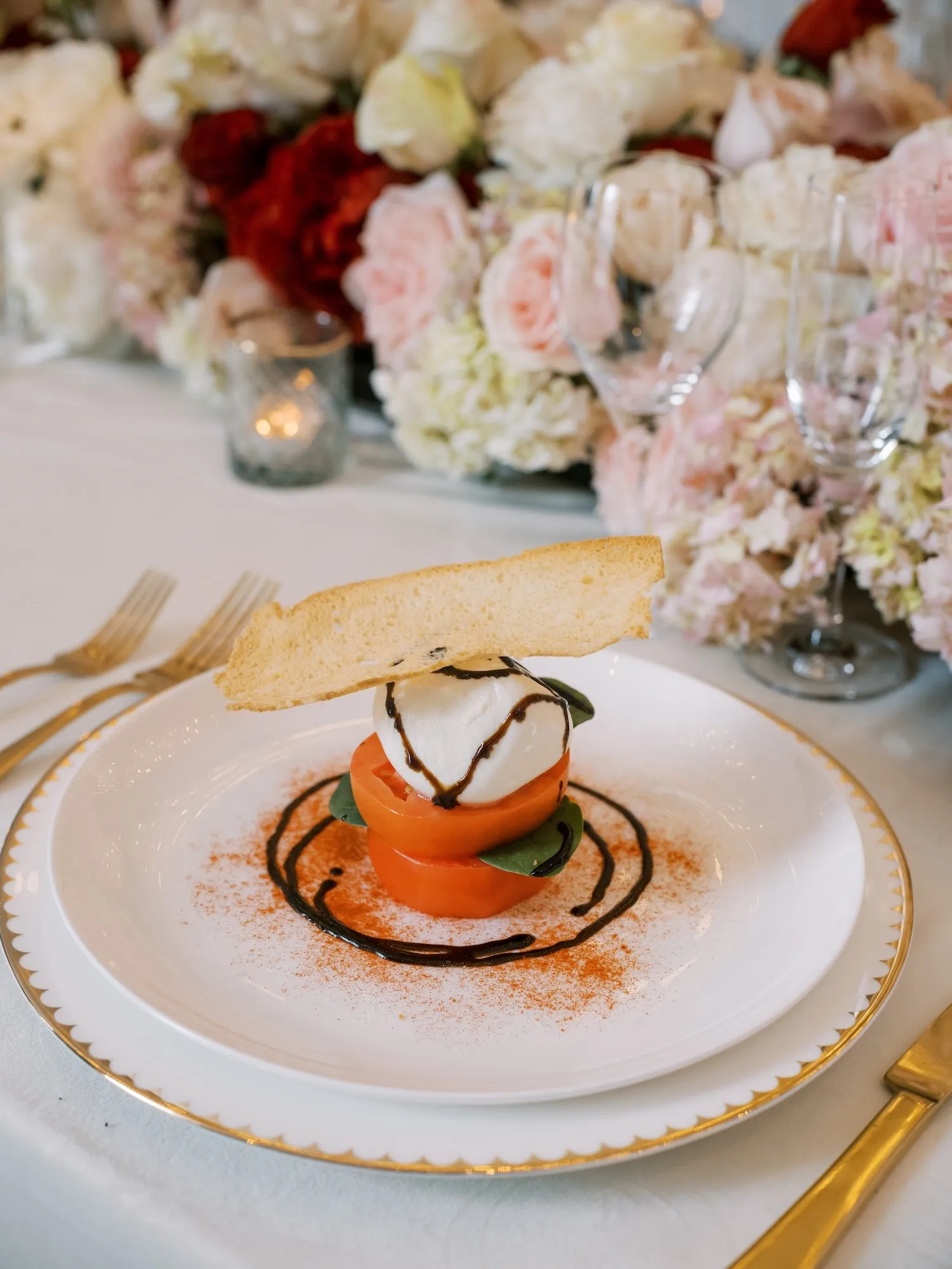 Romantic luxury wedding inspiration at The Four Seasons, image 7