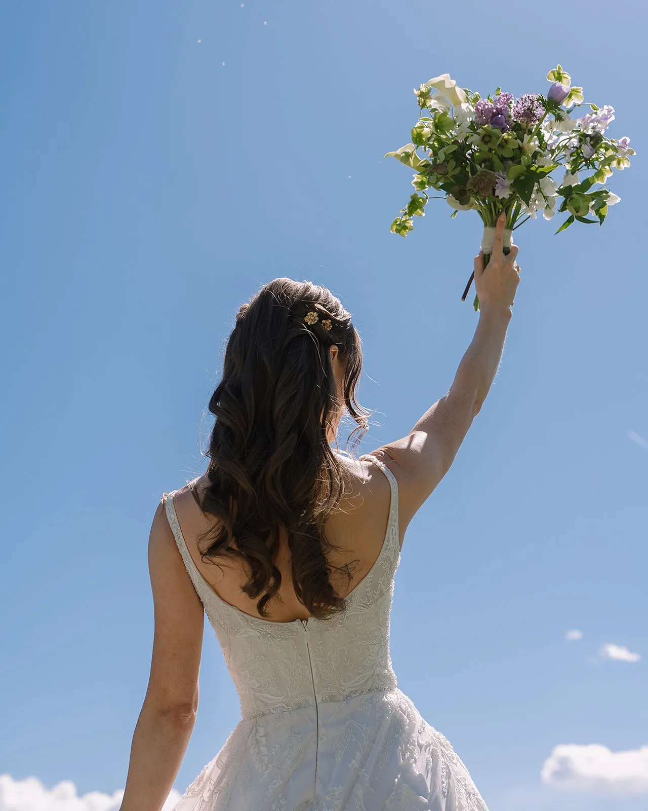 Chartreuse, white, and lilac Spruce Mountain Ranch wedding, image 15